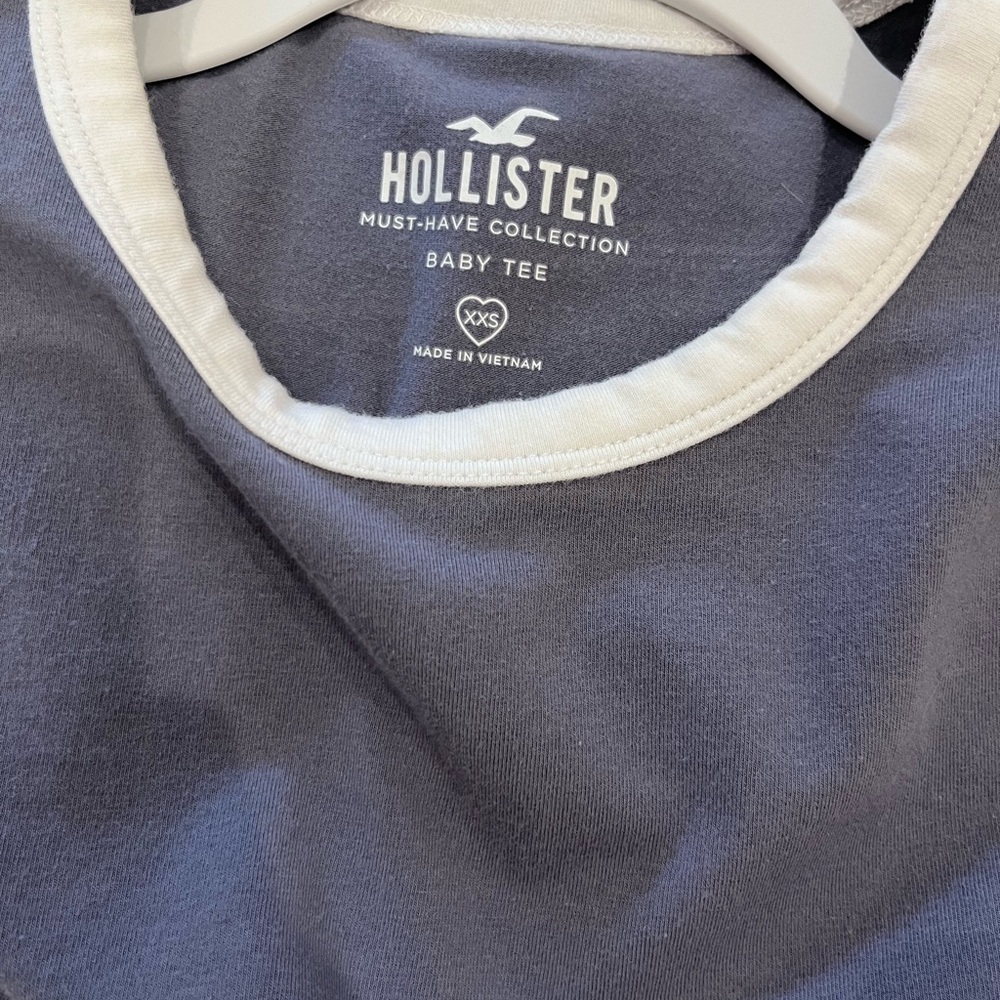 Hollister blue baby tee